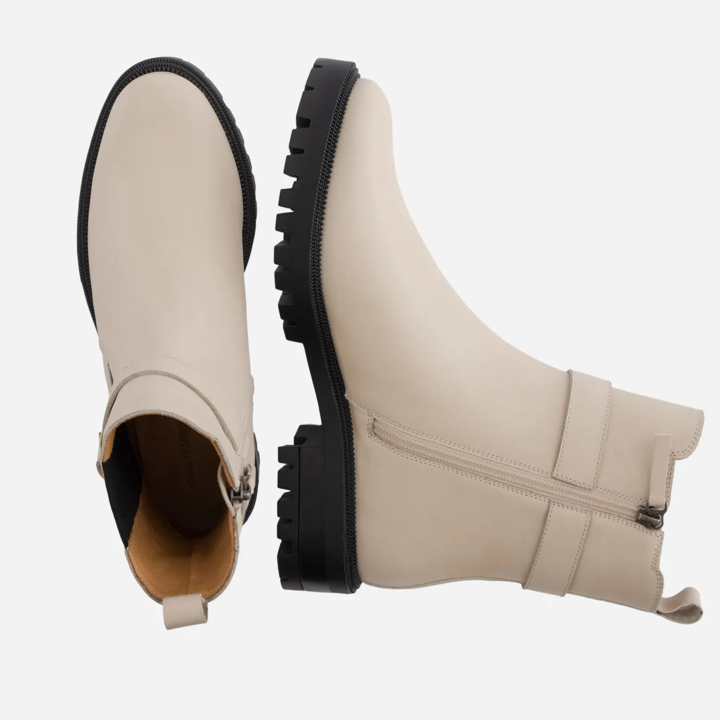 Amelia Chelsea Boots - Women's