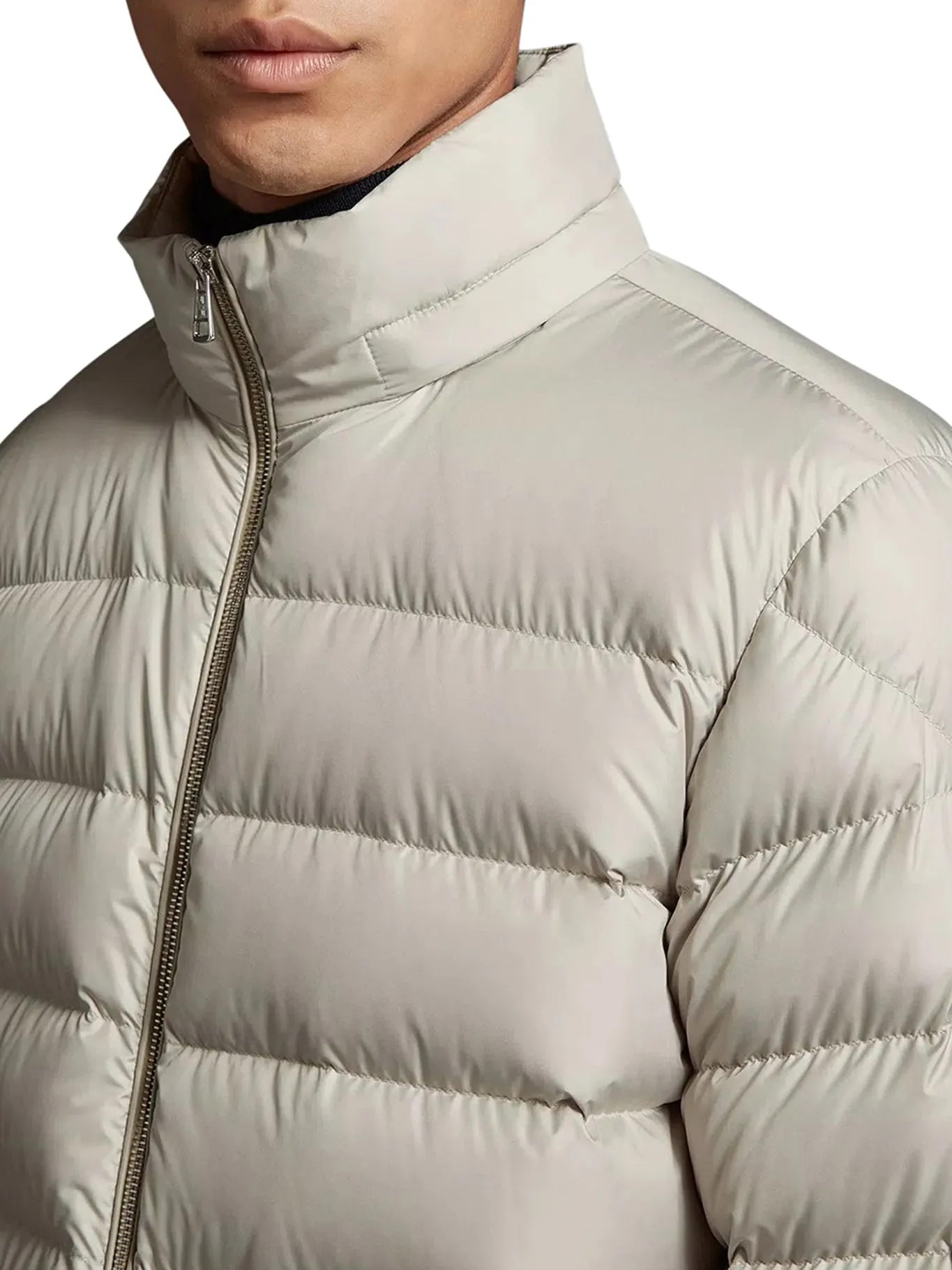 Arneb short down jacket