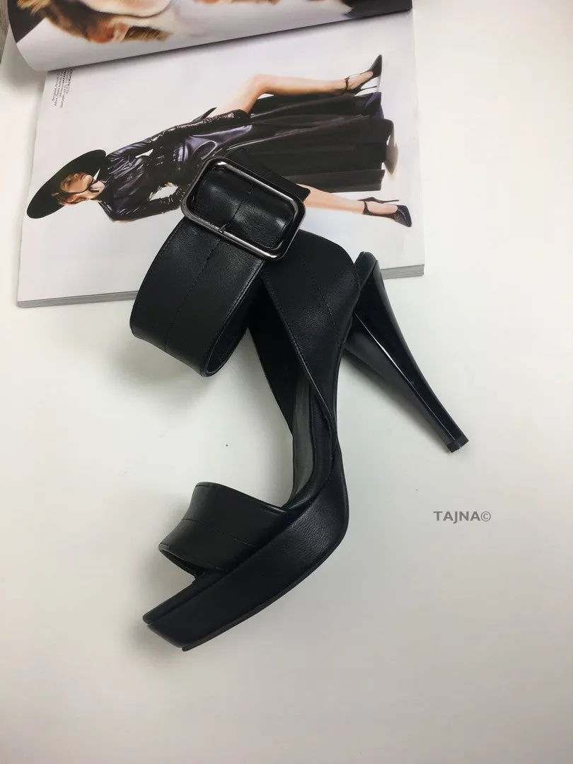 Black Bold Belted Heeled Shoes 13 cm