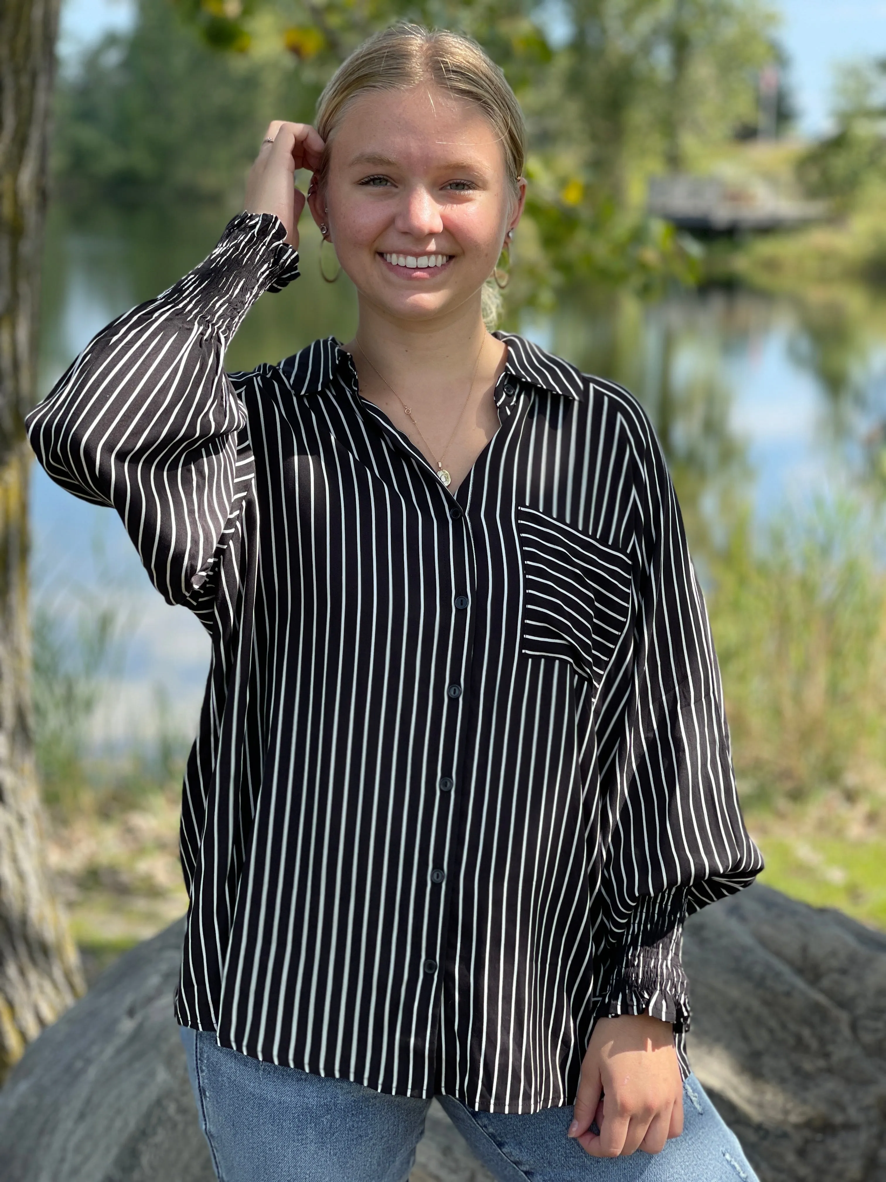 BLACK/WHITE VERTICAL STRIPE BUTTON UP BLOUSE