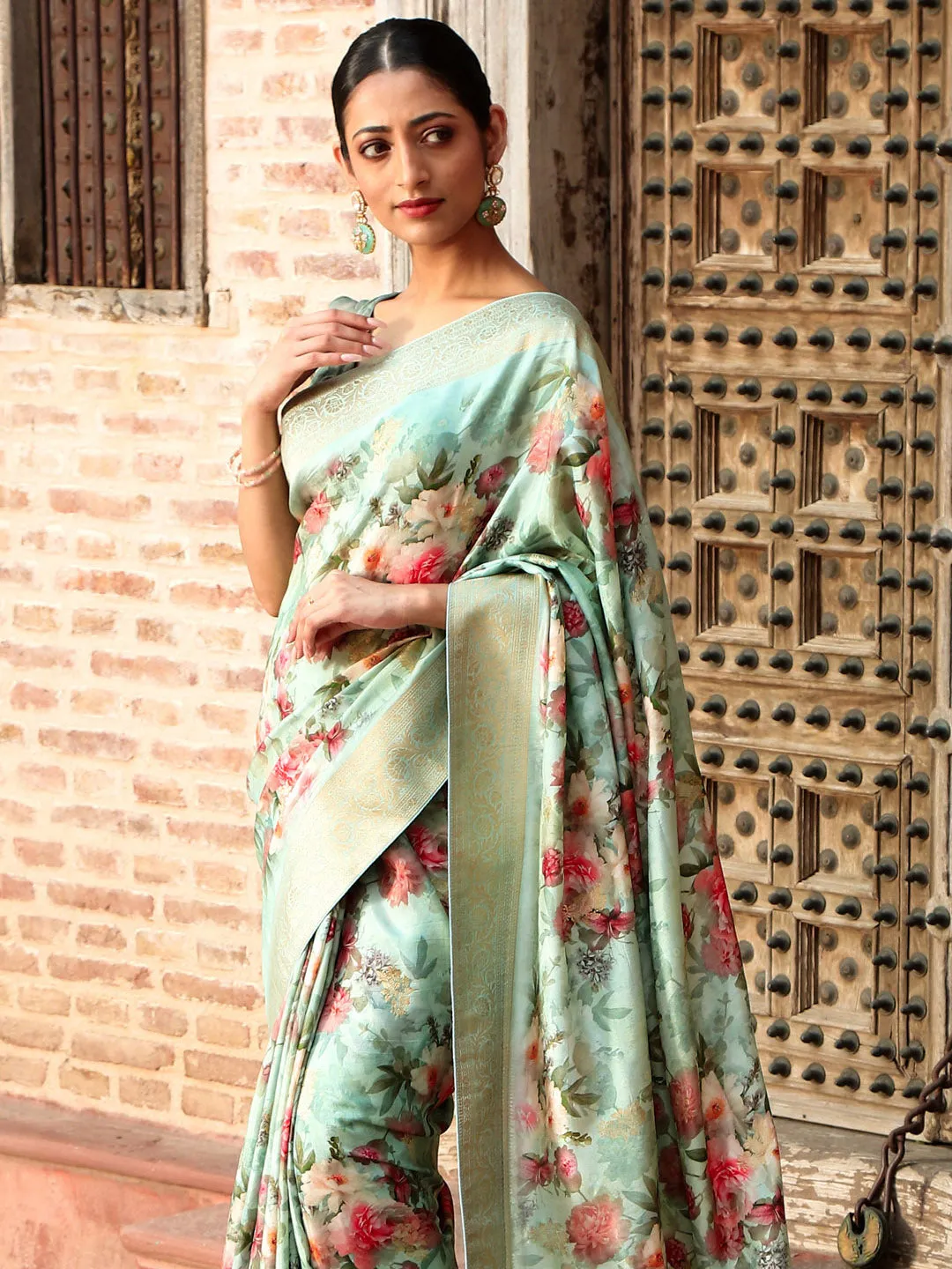 Digital Floral Printed Handloom Saree