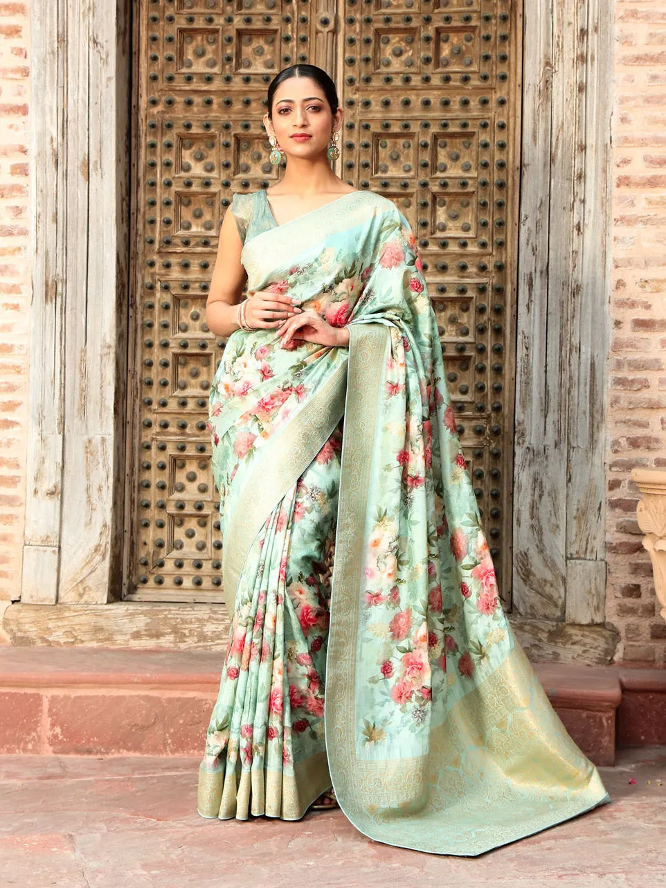 Digital Floral Printed Handloom Saree