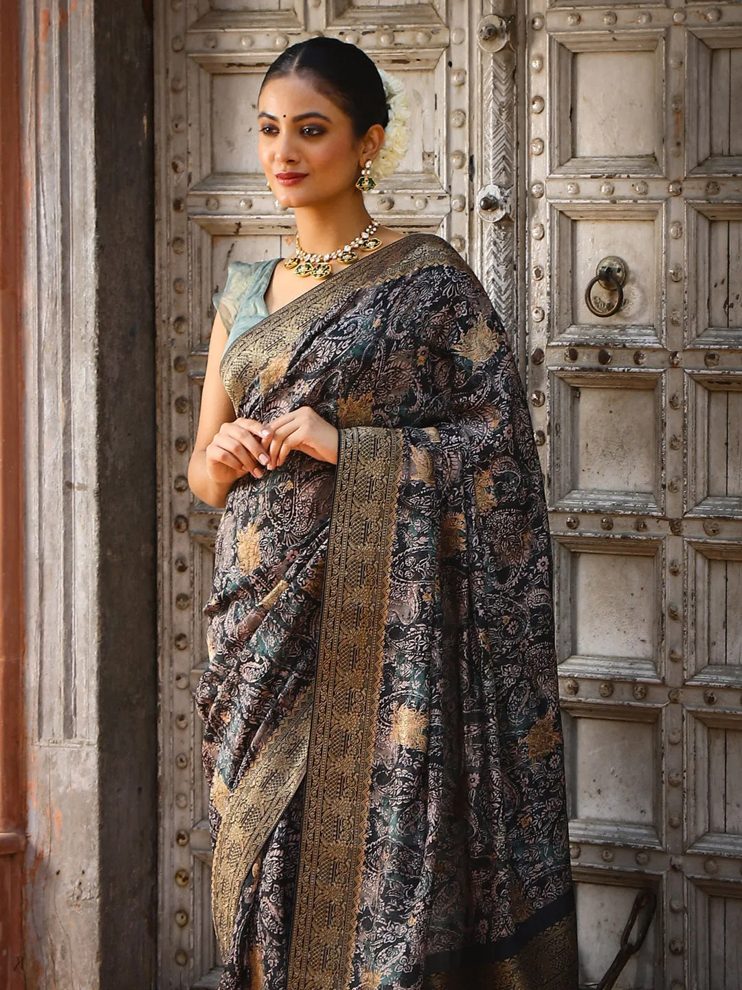 Digital Paisley Printed Handloom Saree