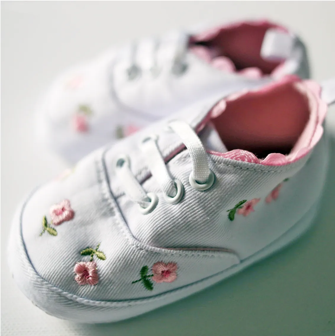 FLEUR Summer Sneaker