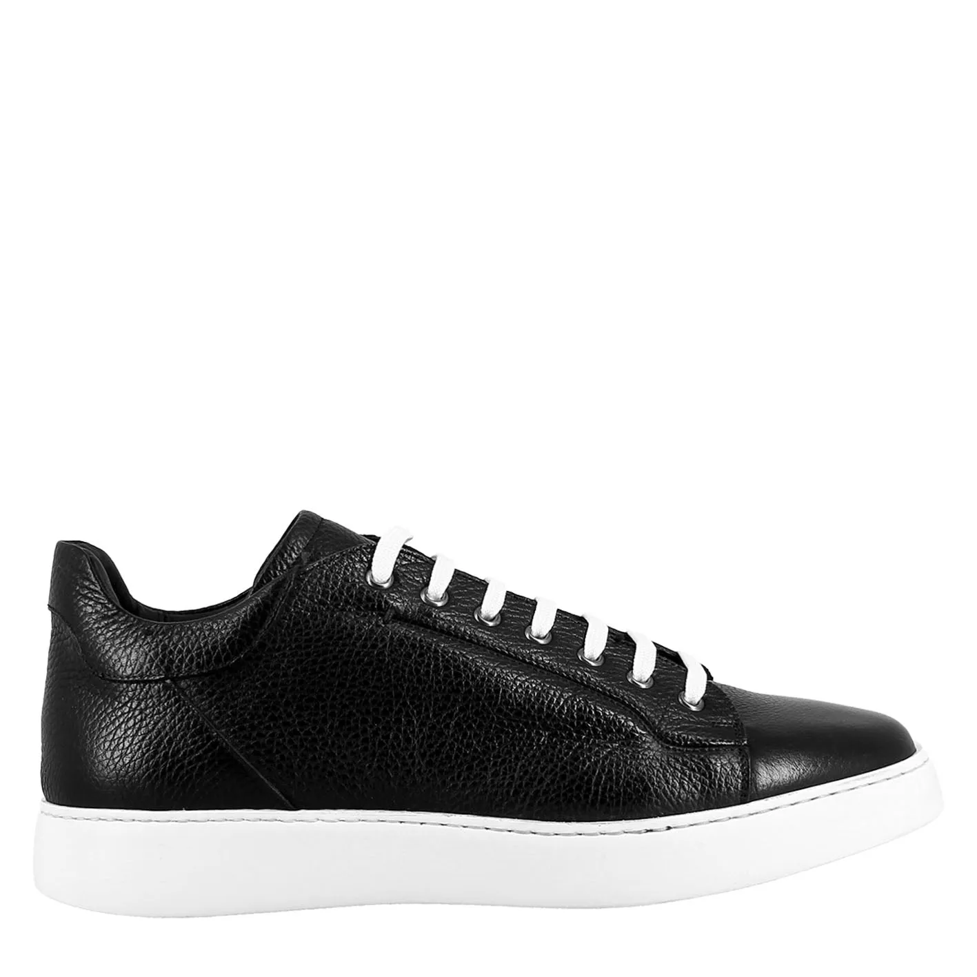 Sneaker colore nero elegante da uomo in pelle liscia